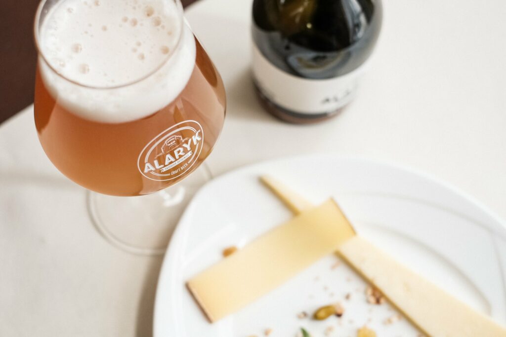 Dégustation des brassins de test Alaryk et accords mets-bières