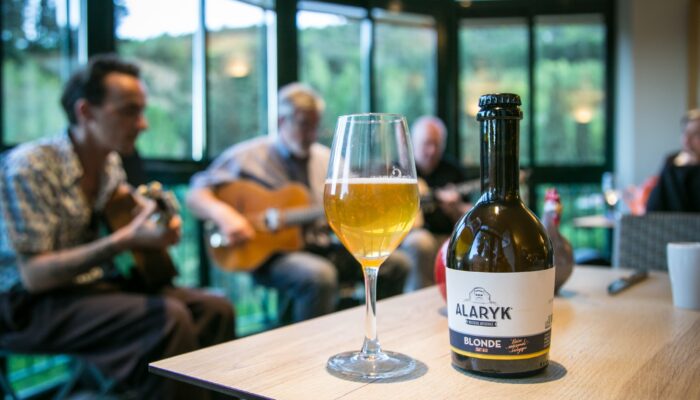 IMG_9554 Bière Alaryk artisanale bio, blonde.
